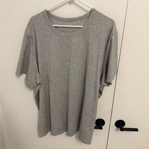 lululemon athletica Gray Short Sleeve Tee